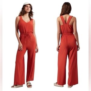 ATHLETA CURRANT RED SAVANNAH FEATHERWEIGHT JUMPSUIT Size 0